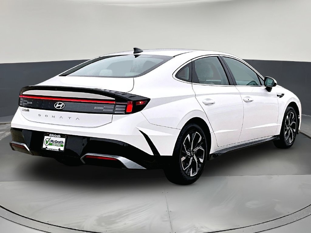 Used 2025 Hyundai Sonata SEL FWD image 7