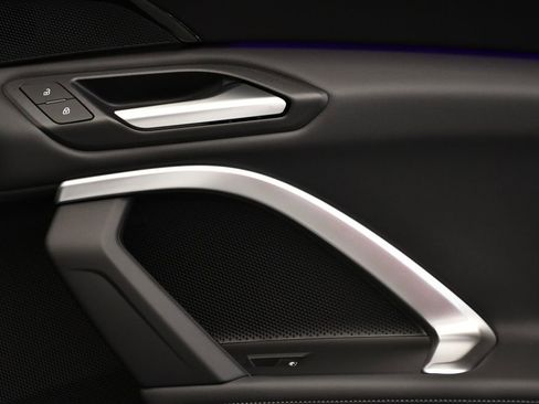 Used 2025 Audi Q5 Premium w/ Convenience Package image 50