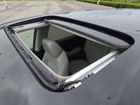 Used 2023 Honda CR-V EX-L image 4