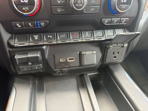 Certified 2023 Chevrolet Silverado 2500 High Country AWD/4WD image 25