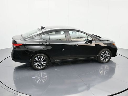 New 2025 Nissan Versa SV w/ Trunk Package FWD image 30