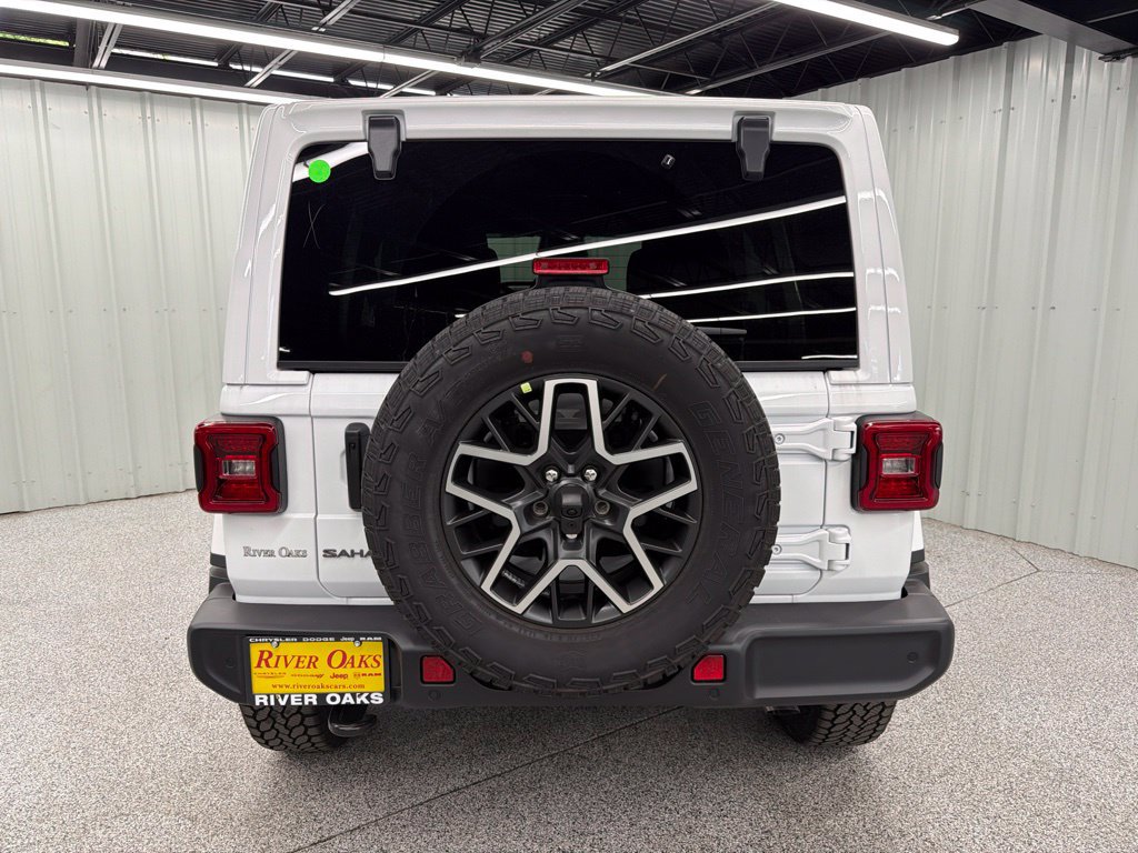 New 2027 Jeep Wrangler Unlimited Sahara AWD/4WD image 5
