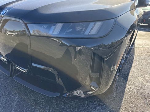 New 2026 BMW iX xDrive60 w/ M Sport Package image 9