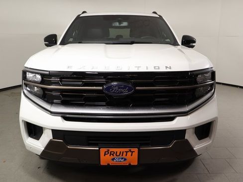 New 2025 Ford Expedition Max King Ranch image 2