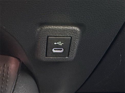 Used 2023 Toyota Corolla LE image 22