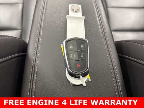 Used 2022 Cadillac XT4 Premium Luxury w/ Enhanced Visibility Package image 31