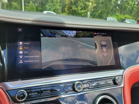 Used 2022 Bentley Continental GT AWD/4WD image 55
