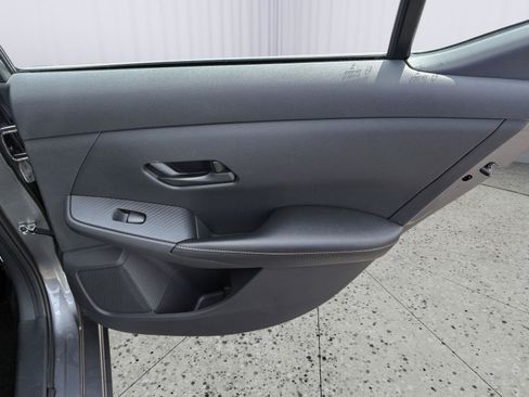 Used 2024 Nissan Sentra SV w/ All-Weather Package FWD image 17