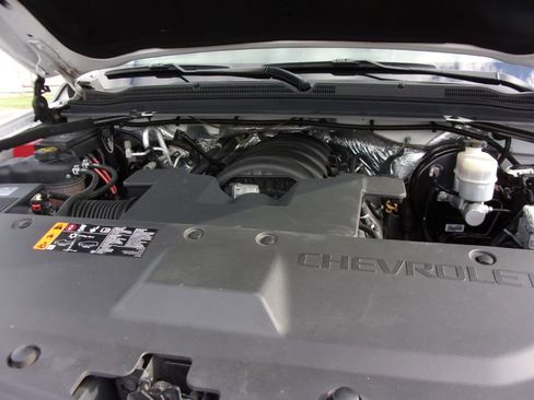 Used 2017 Chevrolet Tahoe LT image 15