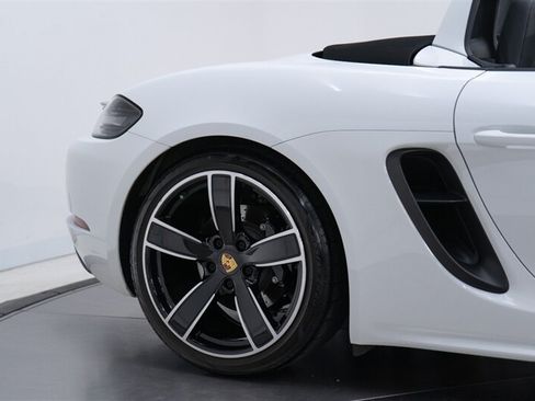 Used 2023 Porsche 718 Boxster GTS RWD image 28