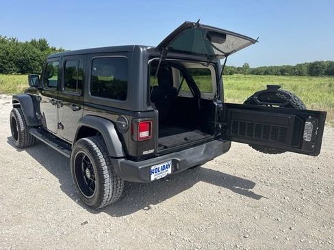 Used 2020 Jeep Wrangler Unlimited Sport S AWD/4WD image 3