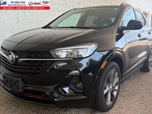 Used 2021 Buick Encore GX Select w/ Sport Touring Package FWD image 1
