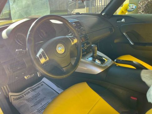 Used 2009 Saturn Sky Red Line image 10
