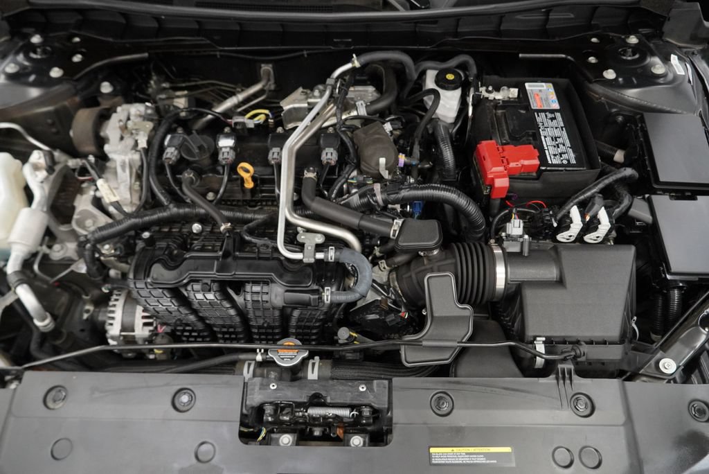 Used 2025 Nissan Altima 2.5 SV FWD image 48