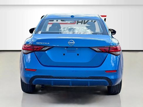 Used 2025 Nissan Sentra SV FWD image 6