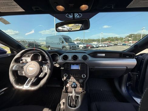 Used 2019 Ford Mustang GT RWD image 15
