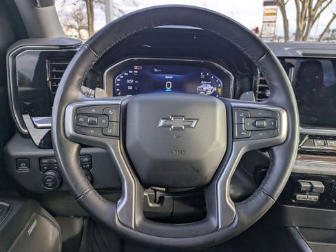 Used 2024 Chevrolet Silverado 1500 LT Trail Boss image 18