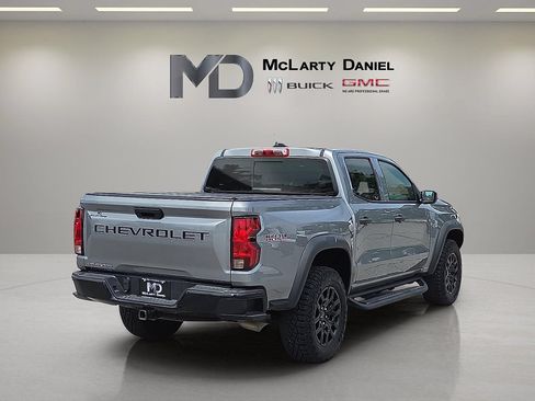 Certified 2024 Chevrolet Colorado Trail Boss w/ Advanced Trailering Package AWD/4WD image 14