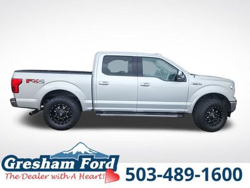 Used 2018 Ford F150 Lariat w/ Equipment Group 502A Luxury AWD/4WD image 12