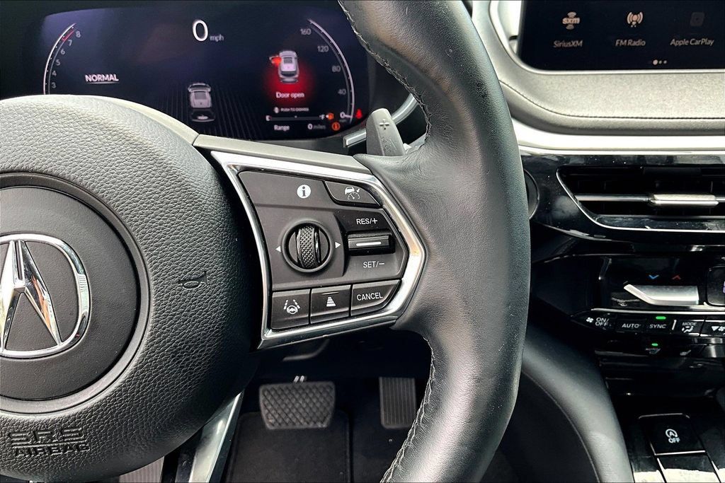 Used 2023 Acura MDX w/ Technology Package FWD image 12