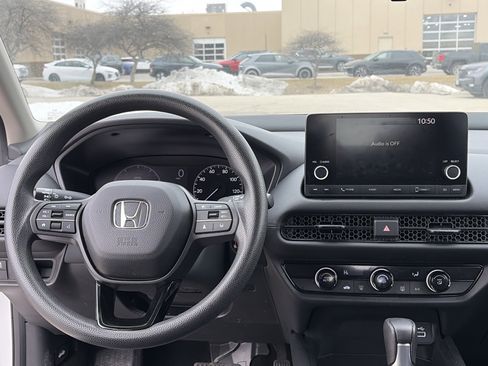 Certified 2023 Honda HR-V LX image 18