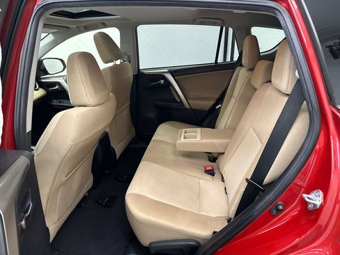 Used 2015 Toyota RAV4 XLE FWD image 20