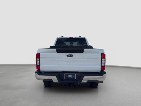 Used 2021 Ford F350 XLT AWD/4WD image 5