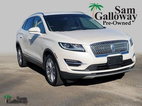 Used 2019 Lincoln MKC Select w/ Select Plus Package image 1