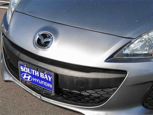 Used 2013 MAZDA MAZDA3 i Sport image 11