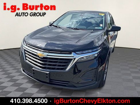 Certified 2023 Chevrolet Equinox LS w/ LS Convenience Package FWD image 3