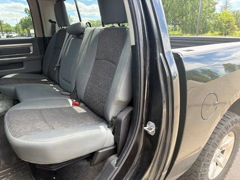 Used 2016 RAM 1500 Classic SLT w/ SLT Plus D←cor Group AWD/4WD image 10