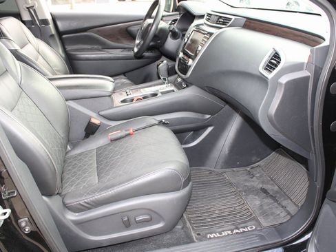 Used 2019 Nissan Murano Platinum image 17