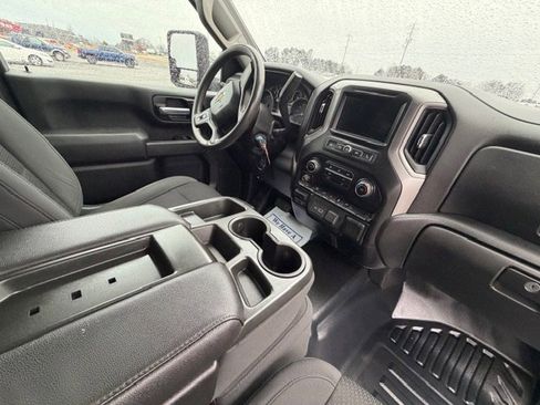 Used 2021 Chevrolet Silverado 3500 W/T w/ WT Convenience Package image 7