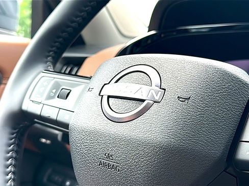 New 2026 Nissan Pathfinder Platinum w/ Lighting Package image 22