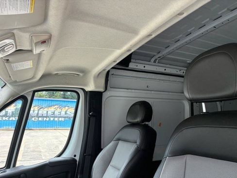 Used 2023 RAM ProMaster 2500 FWD image 13