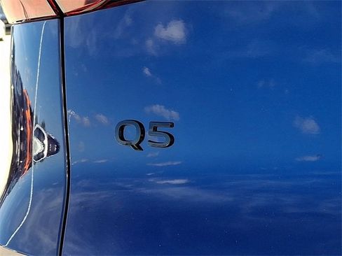 New 2025 Audi Q5 Premium Plus image 21