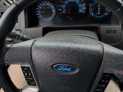 Used 2012 Ford Fusion SEL FWD image 12