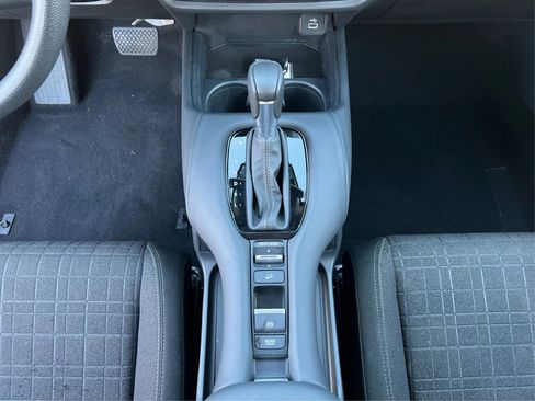 Used 2024 Honda HR-V LX image 16