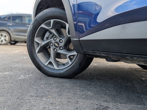 Certified 2024 Chevrolet Trax LT w/ Driver Confidence Package image 7