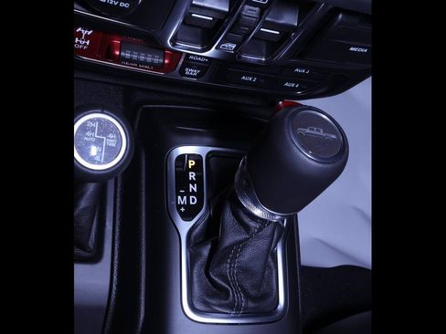 New 2025 Jeep Gladiator Rubicon image 14