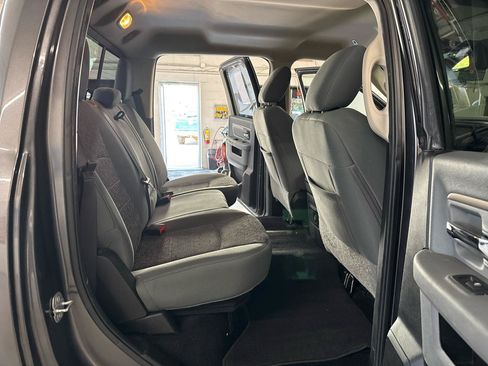 Used 2017 RAM 1500 Big Horn AWD/4WD image 43
