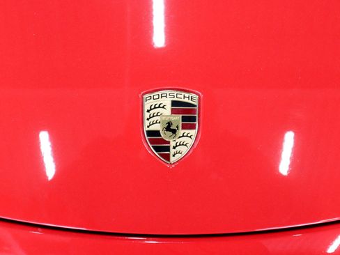 Used 2025 Porsche 718 Cayman image 25