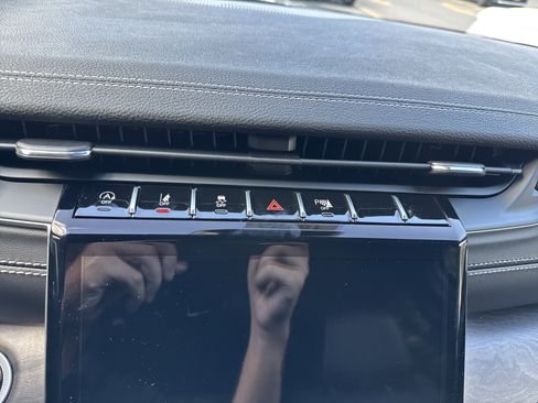 New 2025 Jeep Grand Cherokee Limited w/ MOPAR Finishing Package image 18