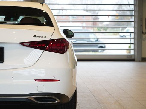 Used 2025 Mercedes-Benz C 300 4MATIC Sedan image 13