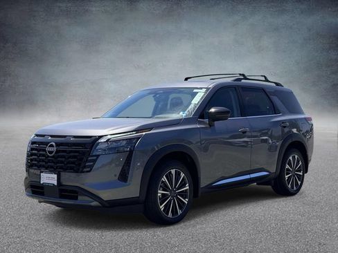 New 2026 Nissan Pathfinder Platinum w/ Cargo Package AWD/4WD image 5