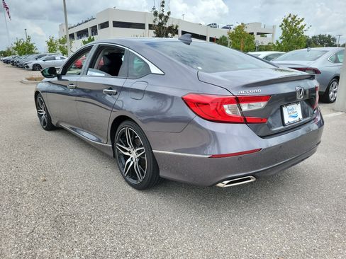 Used 2021 Honda Accord Touring image 4