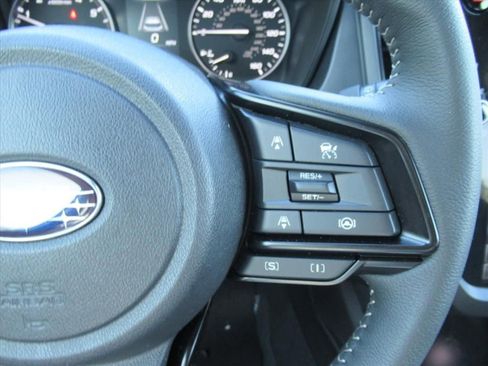 Used 2025 Subaru Forester Premium image 24