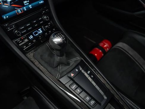 Certified 2018 Porsche 911 GT3 RWD image 23
