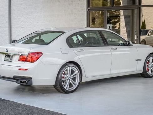 Used 2014 BMW 740Li RWD image 9