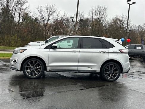 Used 2018 Ford Edge Sport w/ Equipment Group 401A image 5